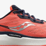 Кроссовки женские Saucony Triumph 19