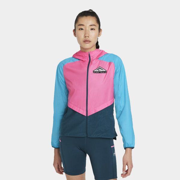 Куртка ветрозащитная Nike W NK SF TRAIL JKT
