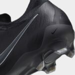 Бутсы мужские Nike PHANTOM GX II PRO FG