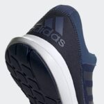 Кроссовки мужские adidas CORERACER